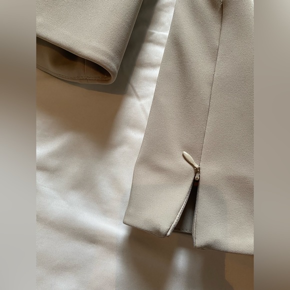 Jones New York Cream Coat, Size US L - Picture 5 of 6